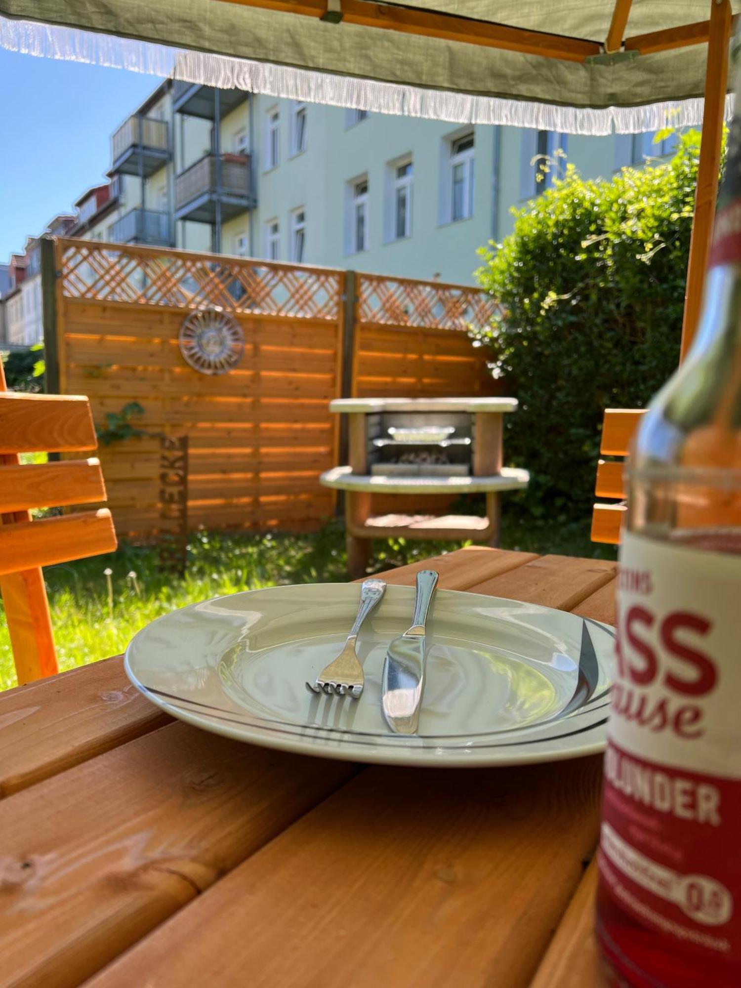 שוורין Homestayplus Schwerin מראה חיצוני תמונה