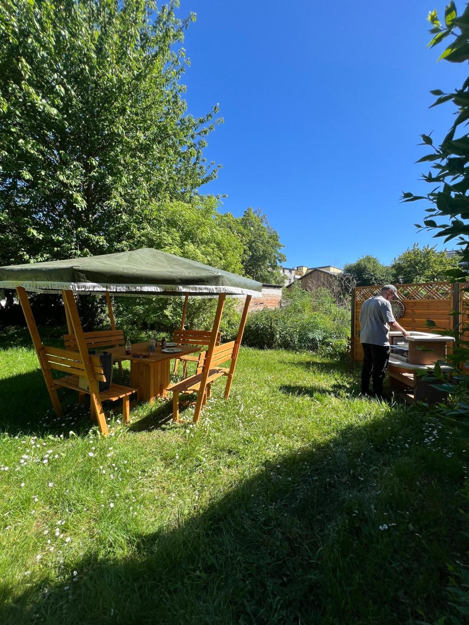 שוורין Homestayplus Schwerin מראה חיצוני תמונה