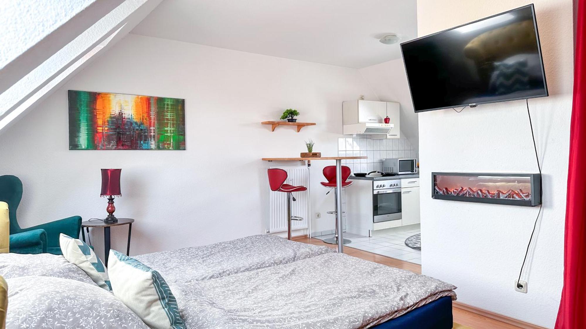 שוורין Homestayplus Schwerin מראה חיצוני תמונה